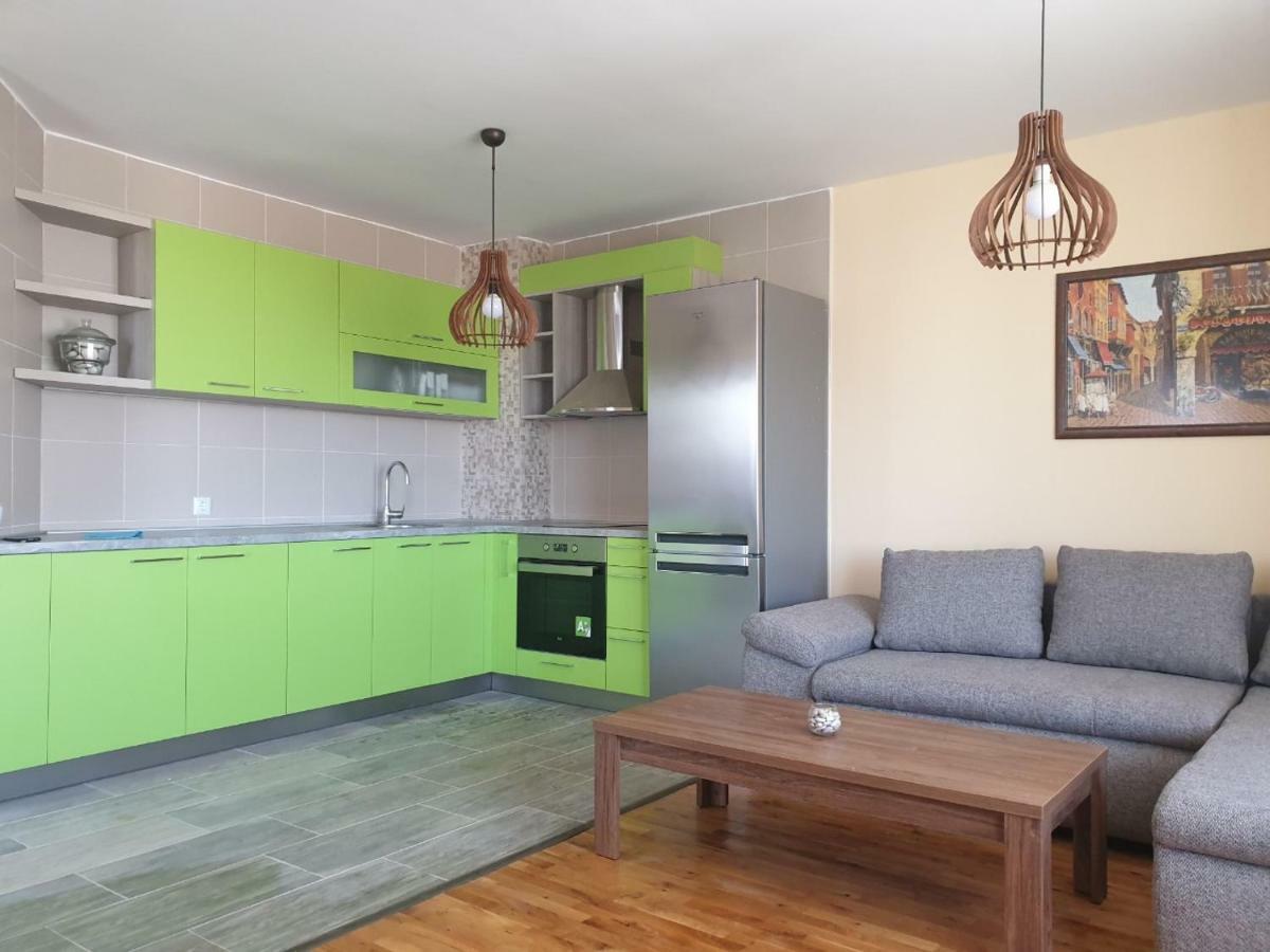 Hiora Apartments Vasiliko ツァレヴォ エクステリア 写真