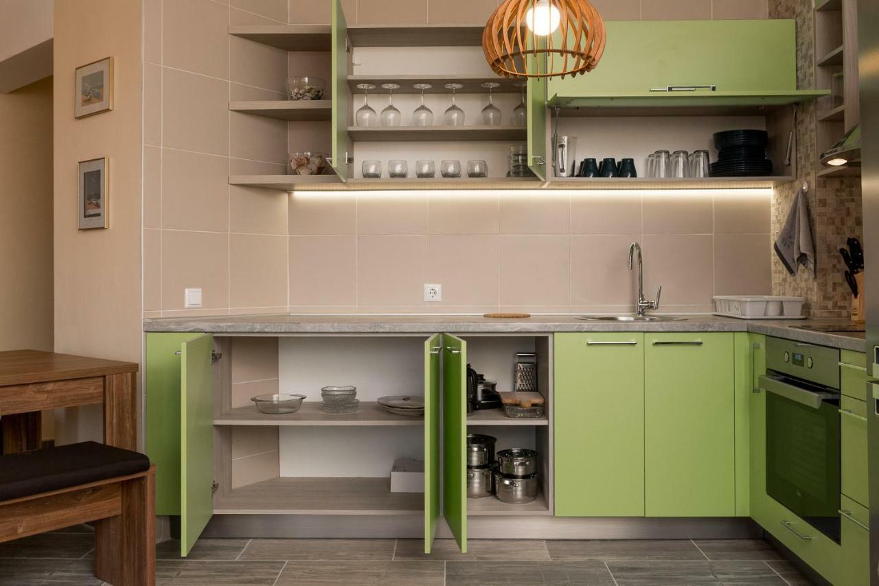 Hiora Apartments Vasiliko ツァレヴォ エクステリア 写真