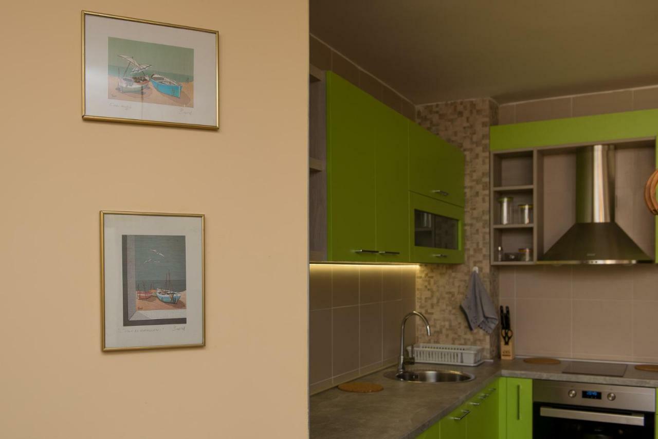 Hiora Apartments Vasiliko ツァレヴォ エクステリア 写真