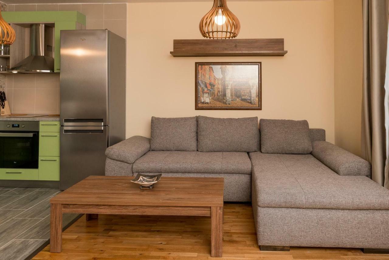 Hiora Apartments Vasiliko ツァレヴォ エクステリア 写真