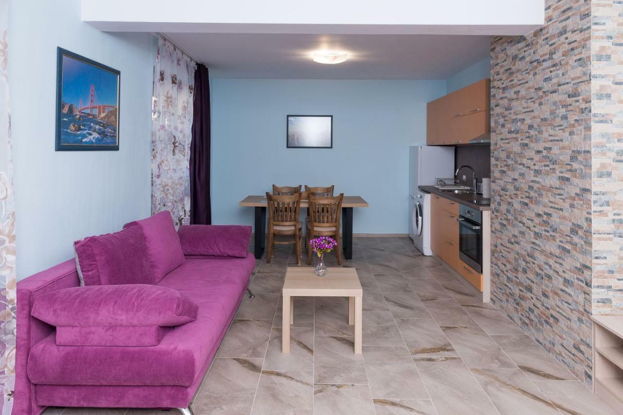 Hiora Apartments Vasiliko ツァレヴォ エクステリア 写真